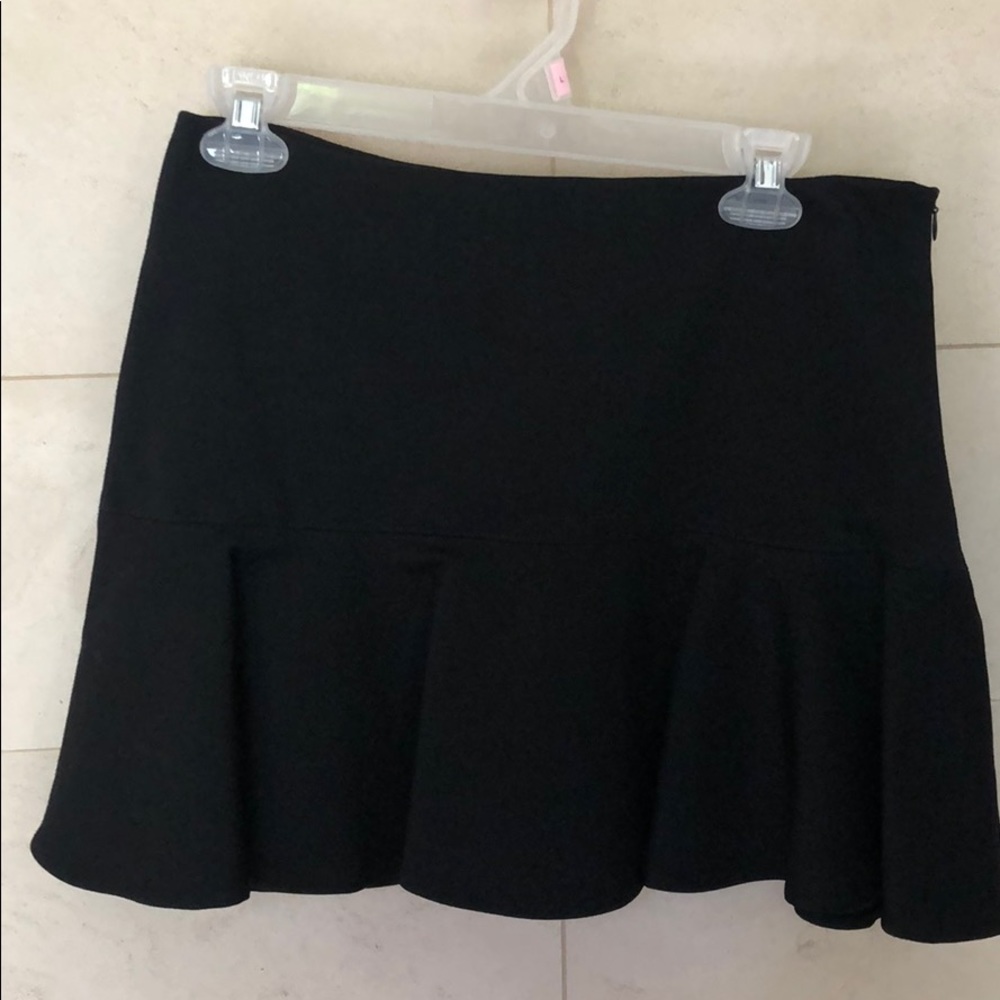 COPY - Black mini skirt/ drop waist